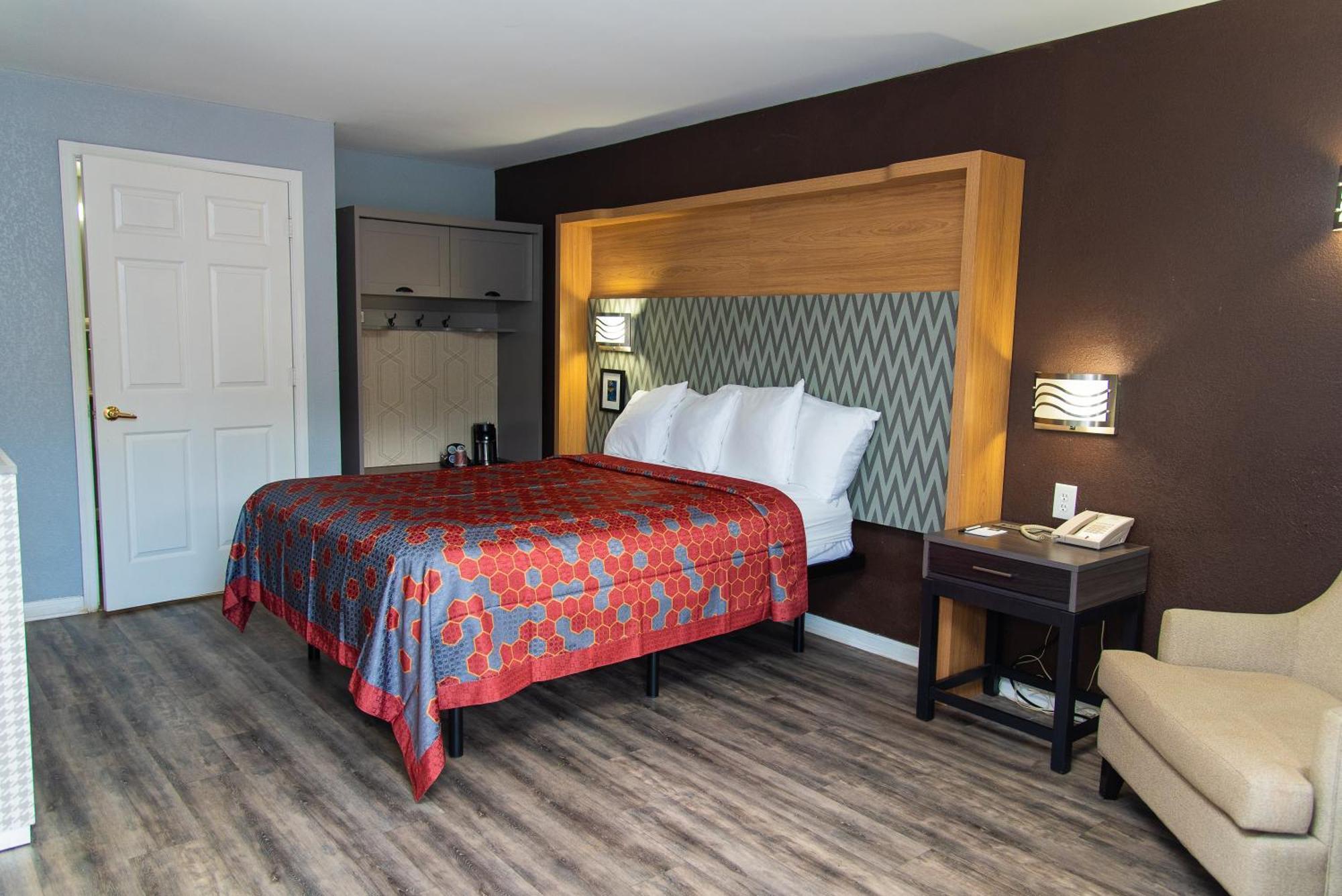 Columbus Inn And Suites المظهر الخارجي الصورة